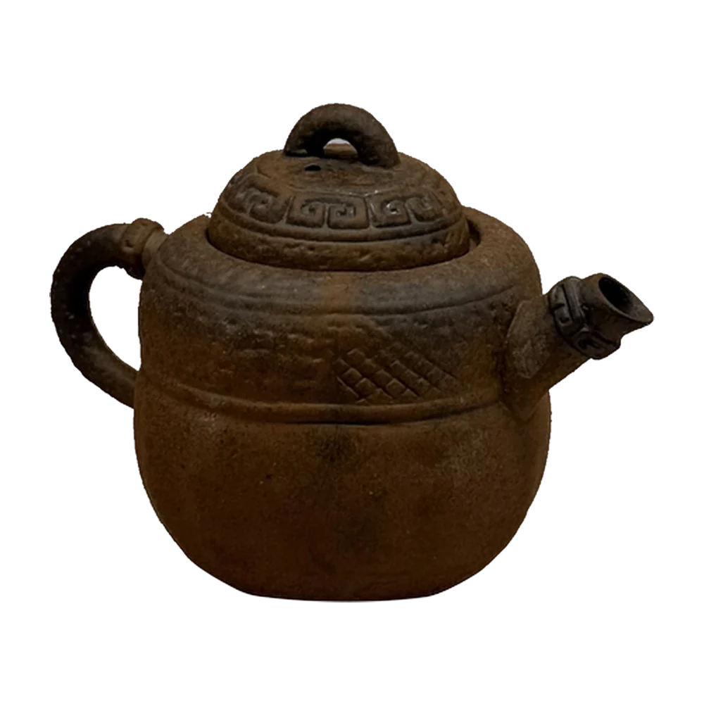Teapot — Dehua clay rust ornate